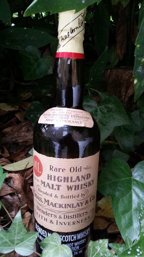 Mackinlays Whisky Shackleton Bottle