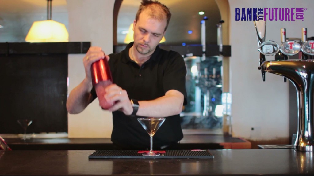 Simon Collier MCR Bartending 3