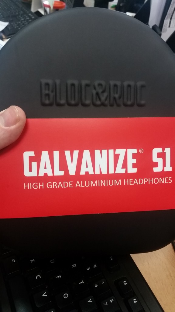Bloc and Roc Galvanize headphones packaging