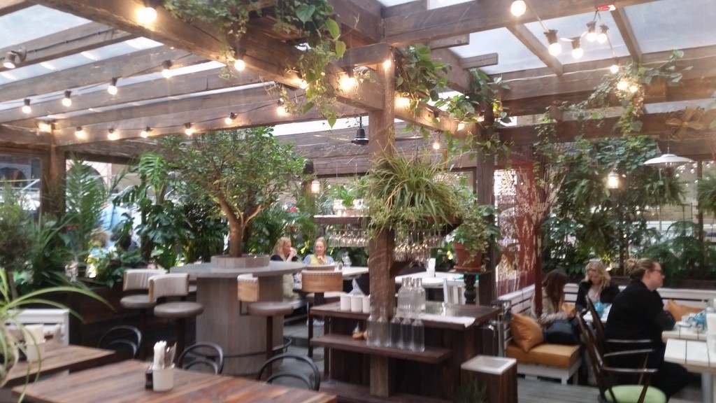 Blixen Shoreditch garden