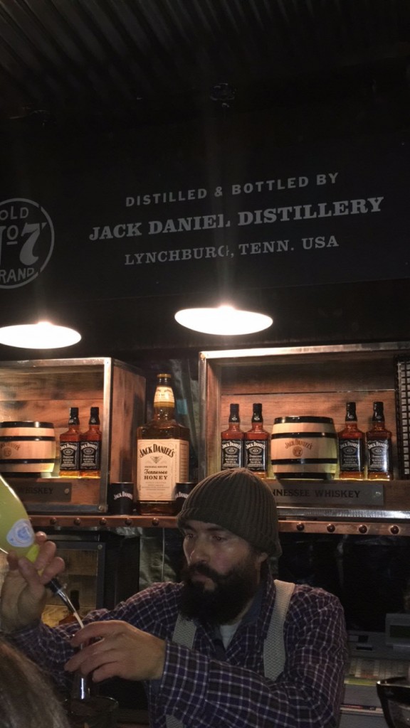 Maketh-The-Man-South Pole - Jack Daniels Bar
