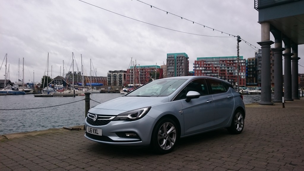 Maketh-the-man-Vauxhall-New-Astra-Exterior