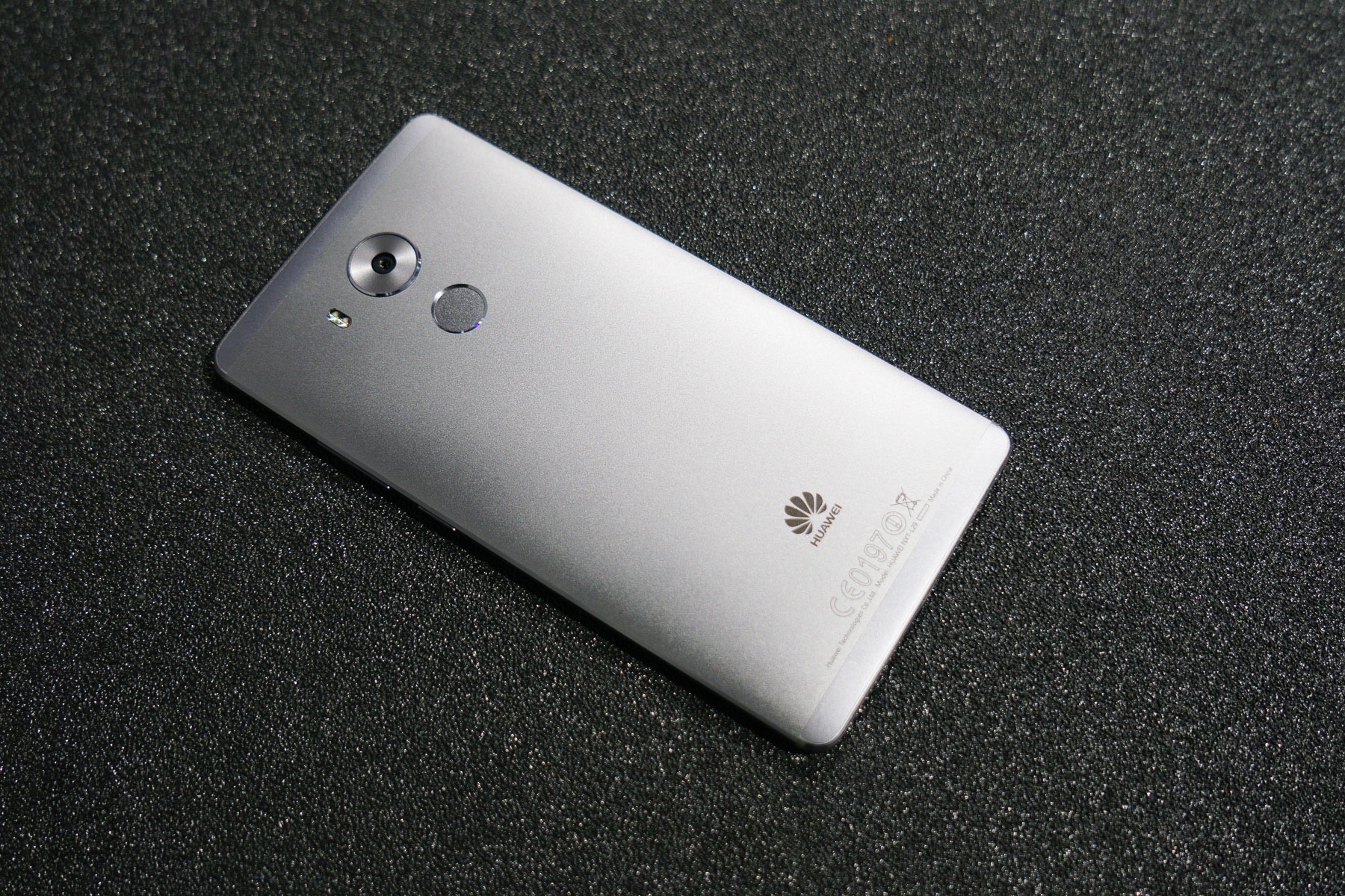 The New Style of Business with Huawei Mate 8