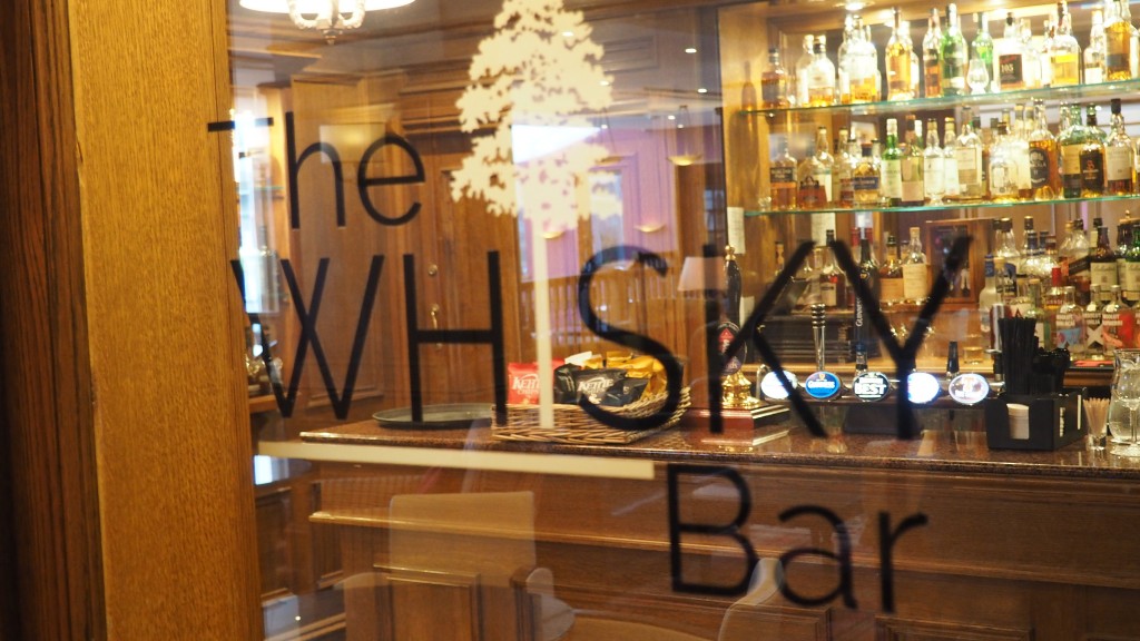 Kingsmills Hotel whisky bar Inverness