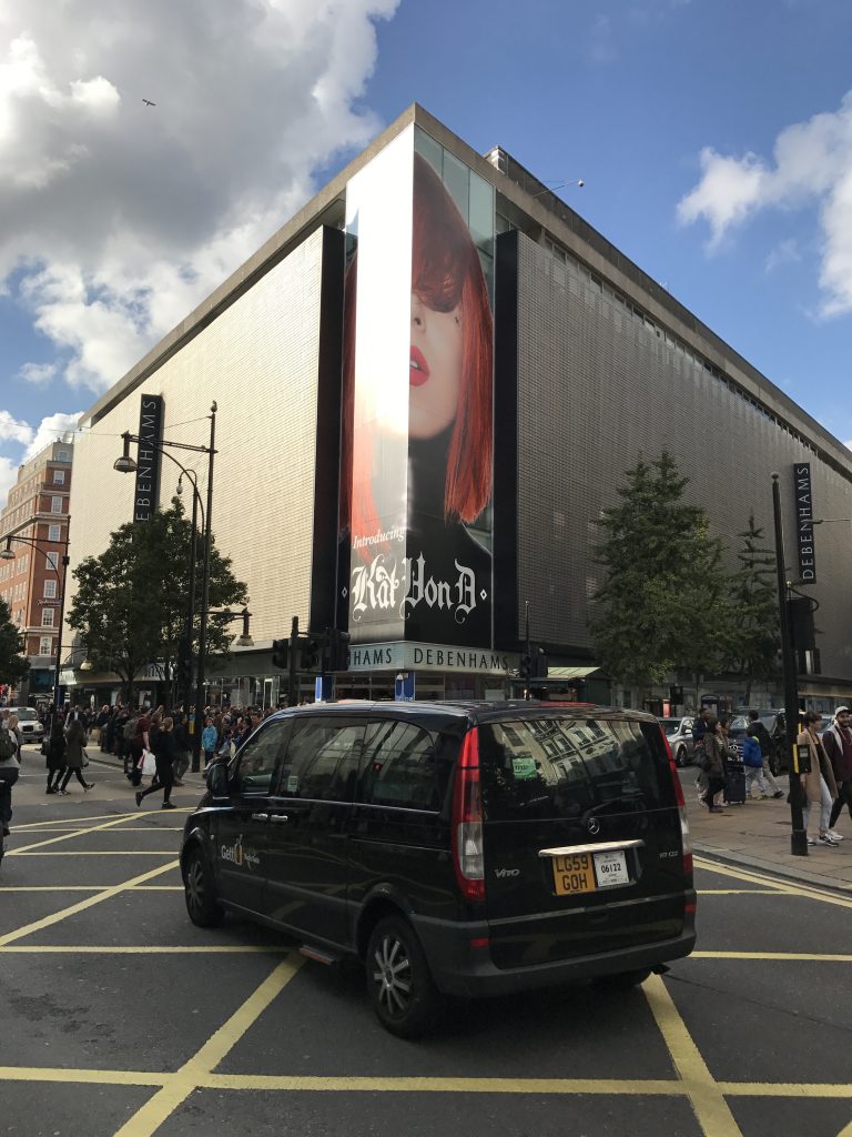Oxford Street on the Iphone 7