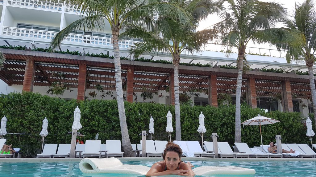 Miami Beach Edition Hotel pool