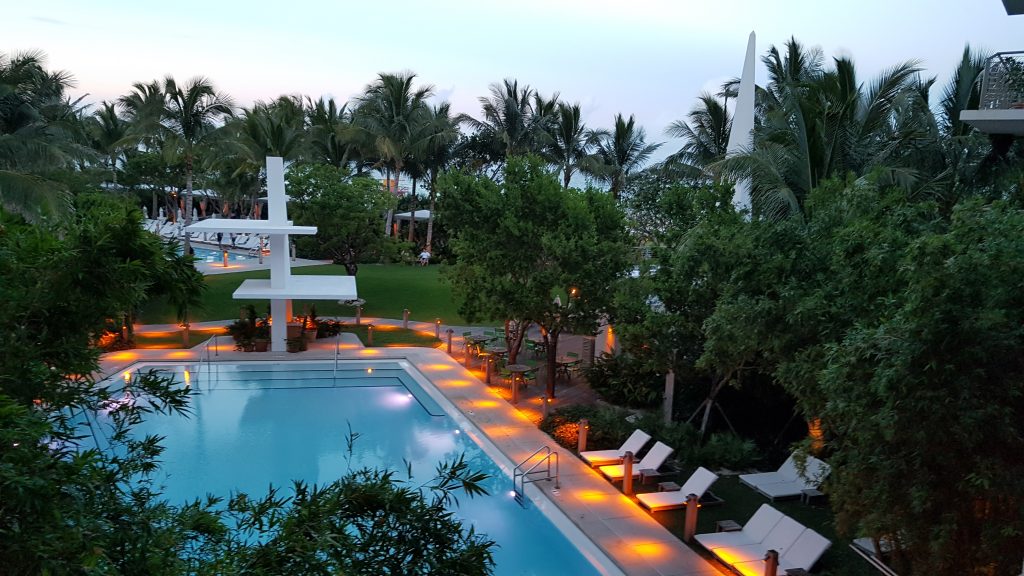 Miami Beach Edition Hotel pool