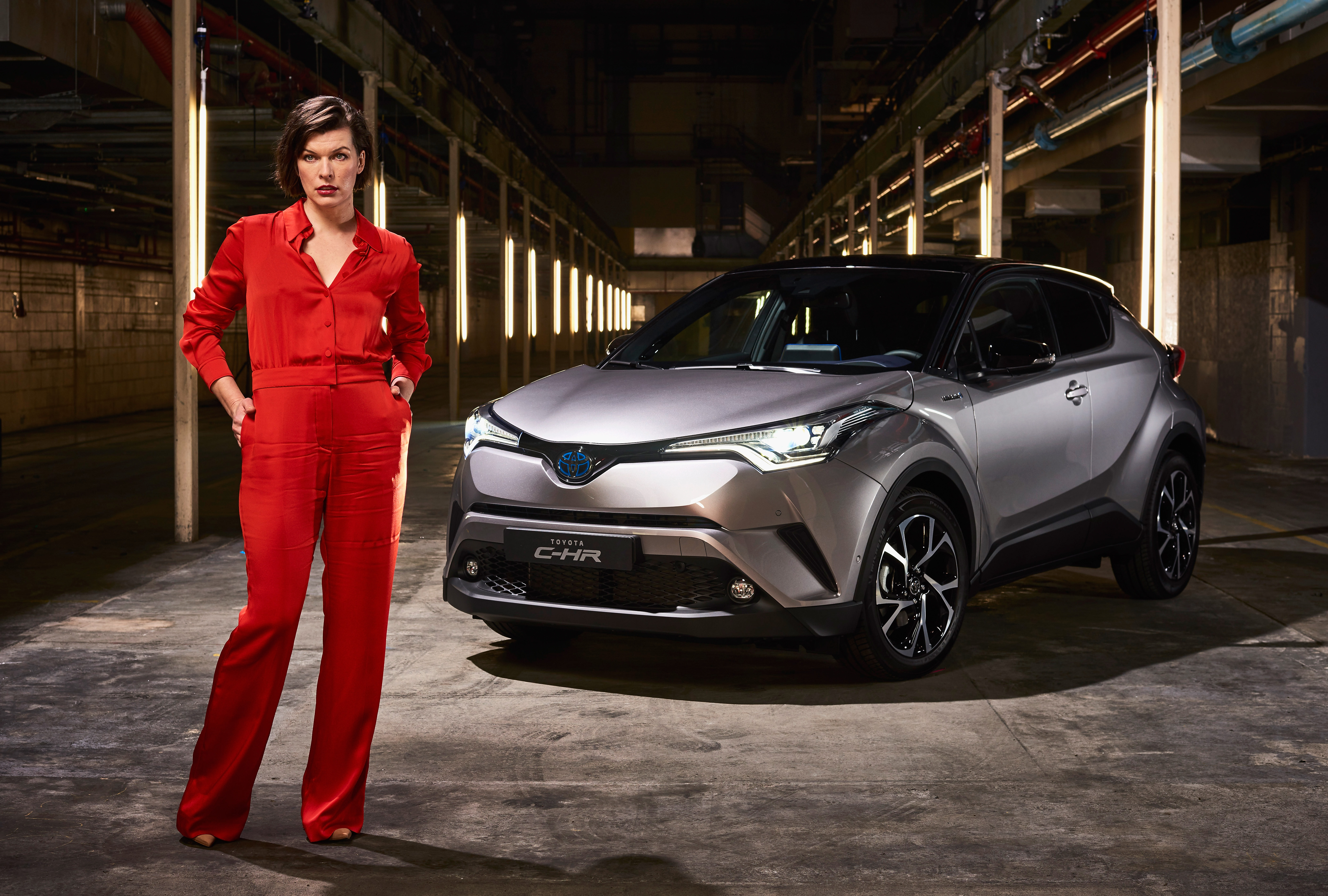 Experience the Night that Flows with Toyota C-HR