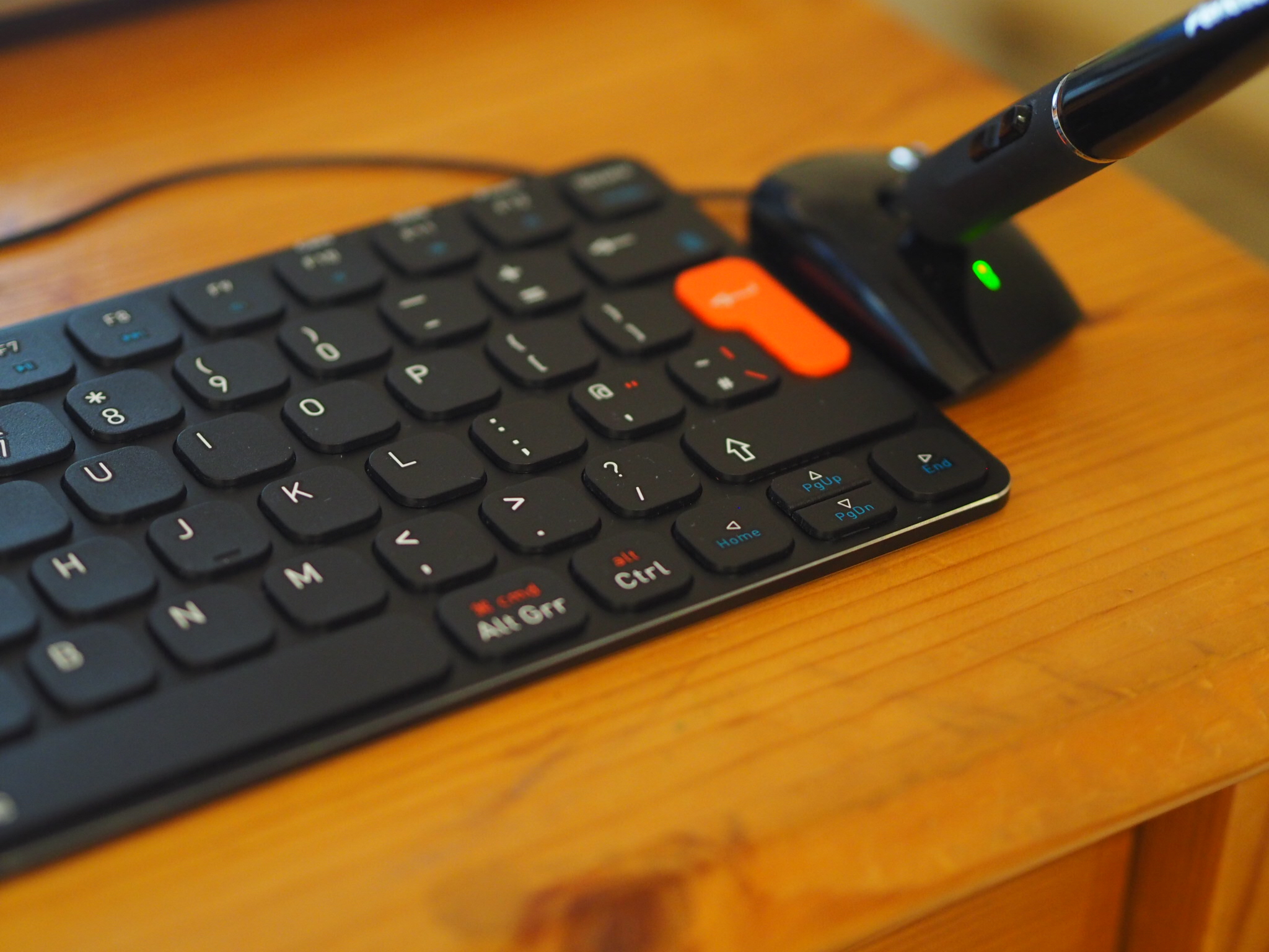 The Penclic Keyboard Reloaded with the KB3 Mini Keyboard