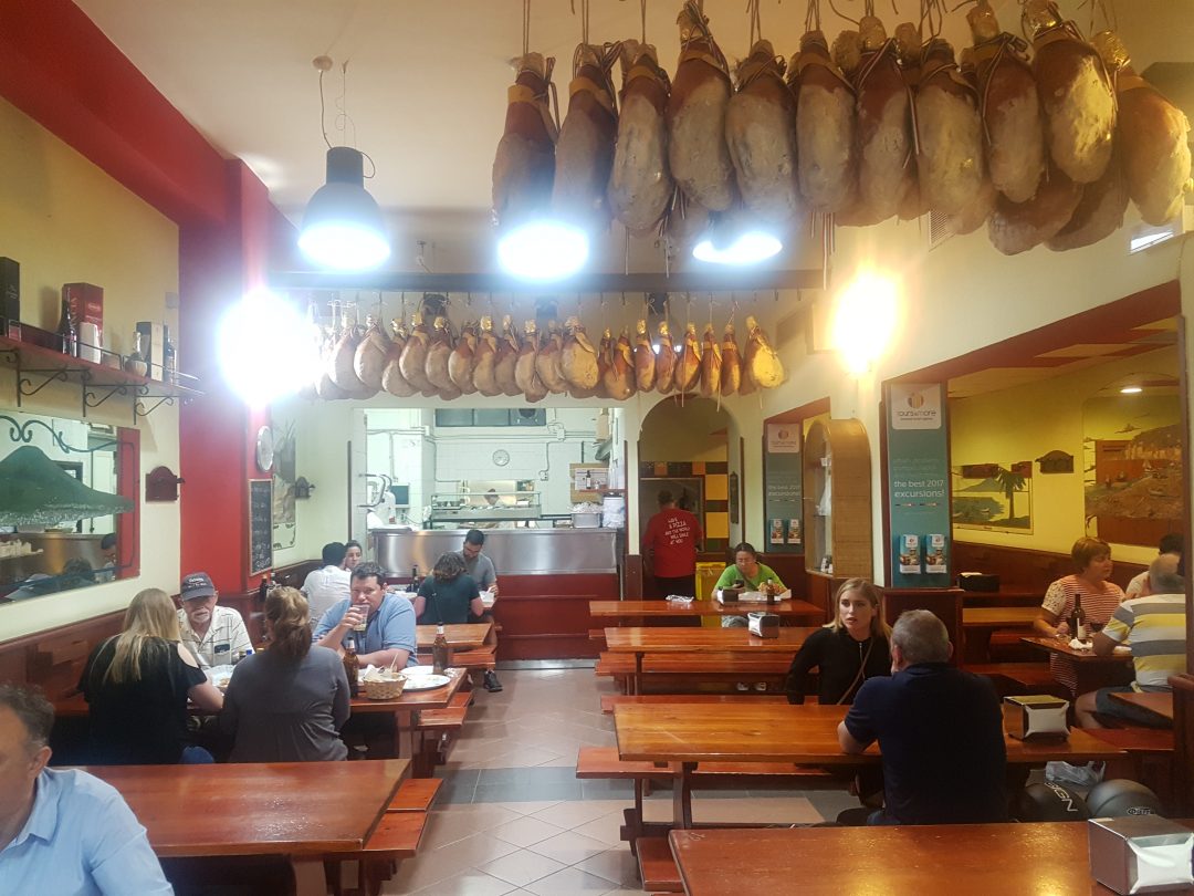 The best pizza in Sorrento Pizzeria Da Franco MakethTheMan Mens lifestyle, travel, food