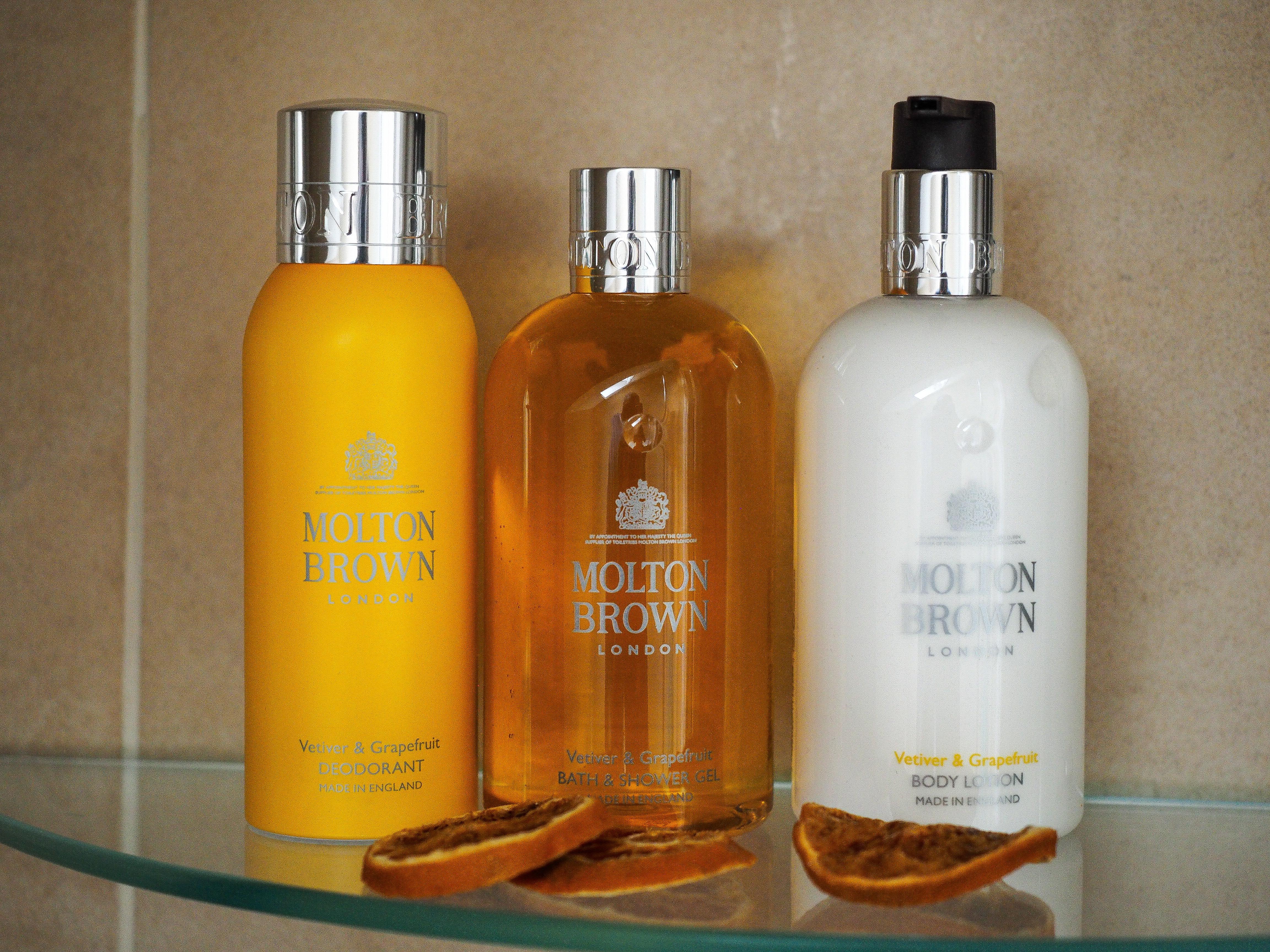 Immersing into Vetiver & grapefruit from Molton Brown