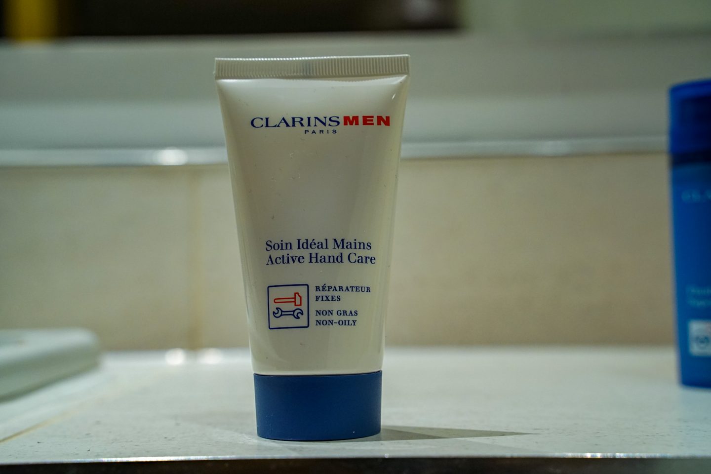 Maketh_the_Man-Anton_Welcome-clarins-active_hand_care