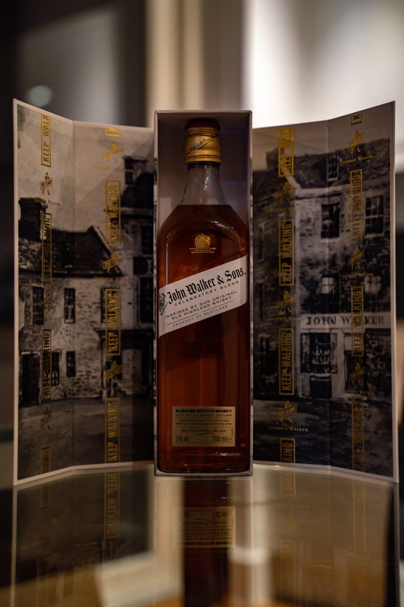 Maketh_the_Man-Anton_Welcome-Johnnie_Walker-Christmas-john_walker_Sons-3