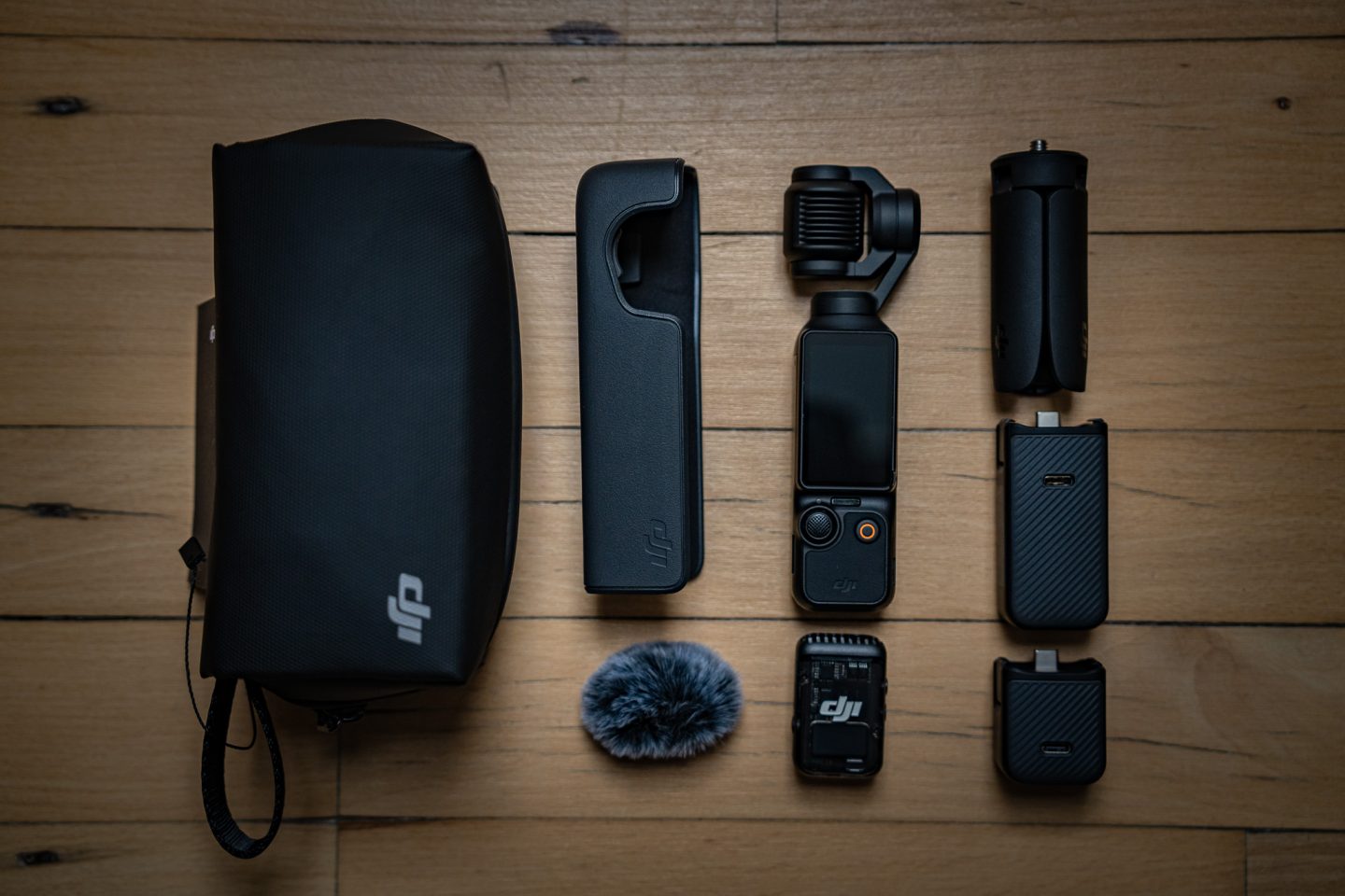 Dji Osmo Pocket 3 creater combo flatlay