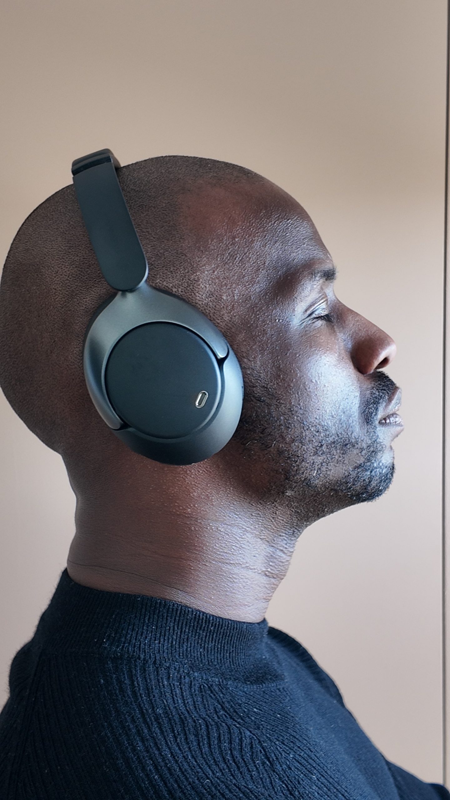Maketh-the-Man Wavell 4 Signature headphones worn by Anton J Welcome